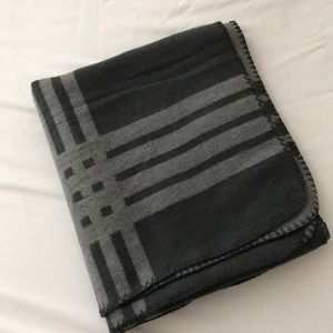 BB Dakota reversible poncho.